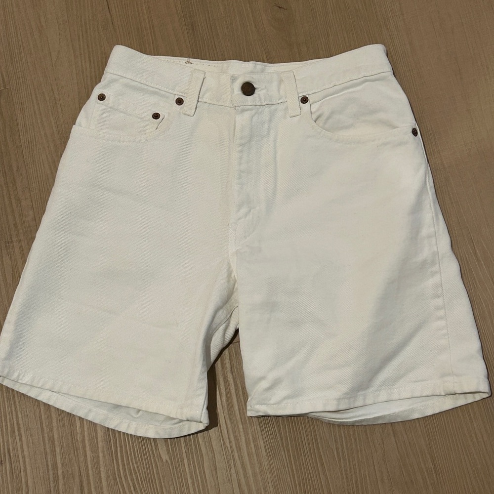 Vintage Levi’s 550 denim shorts 7